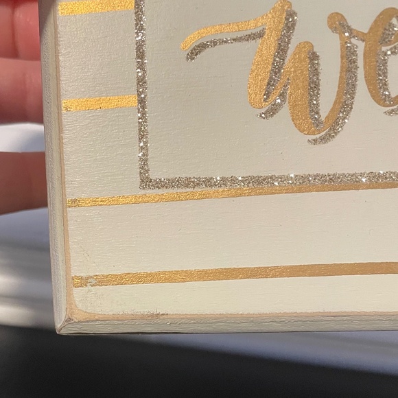 5 for $20: Francesca's sparkly decor sign - Picture 5 of 13